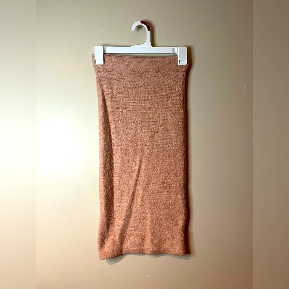 Lulus Blush Eyelash Midi Sweater Skirt EUC
